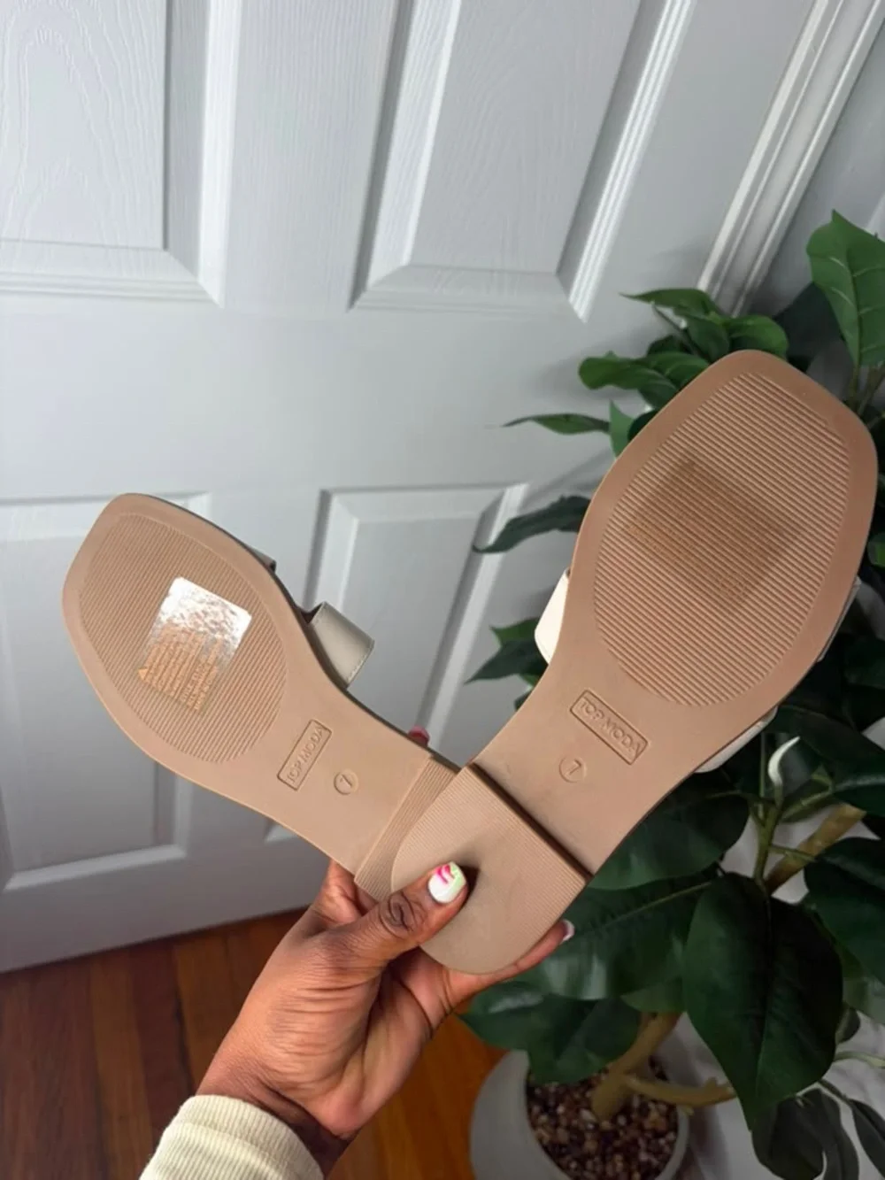 TOP Moda Neutral Cream Cutout Slide Mule